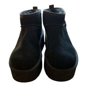 UGG Classic Ultra Mini Platform Women's Boots Black Size 10